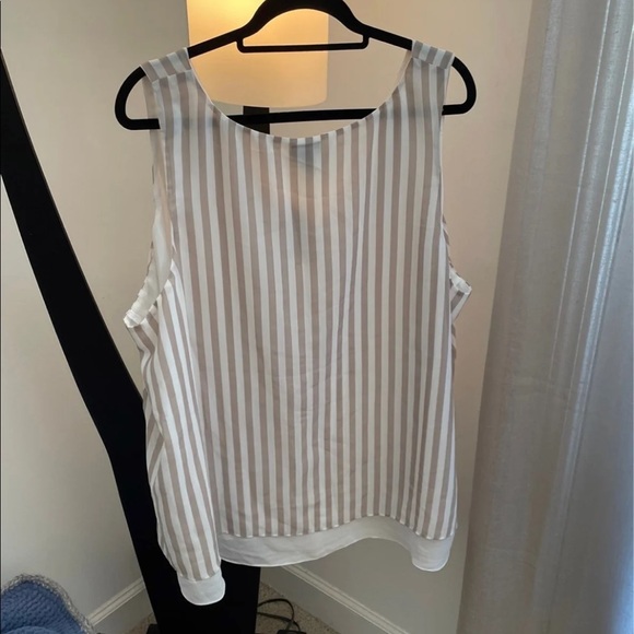 NWT TORRID TANK 3x - Picture 3 of 3